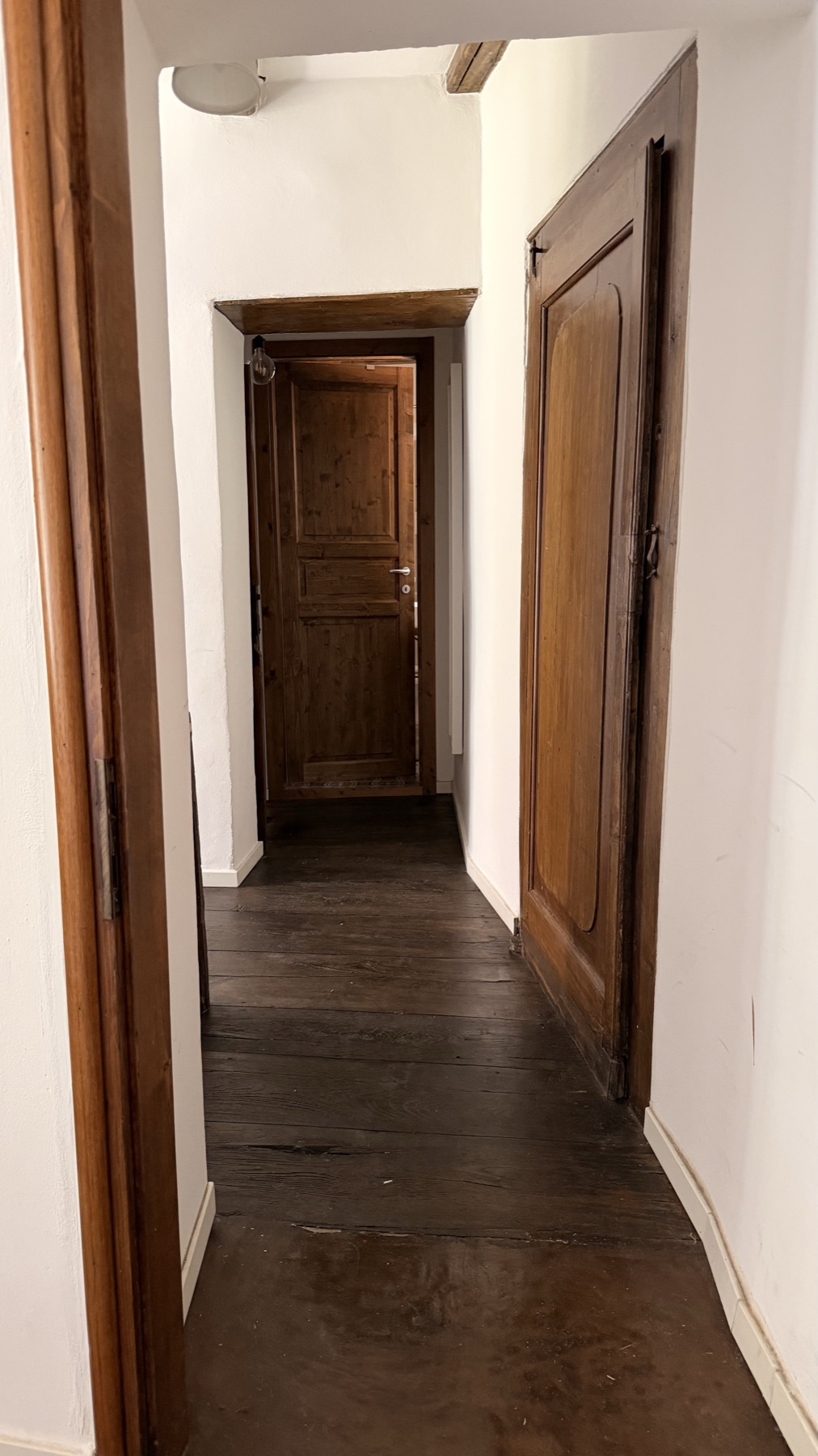 Hallway, chestnut floor